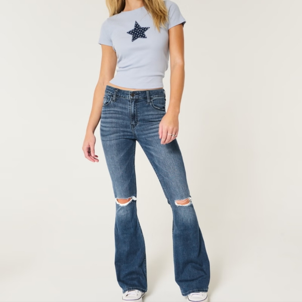 NWT Hollister High-Rise Ripped Medium Wash Flare Jeans